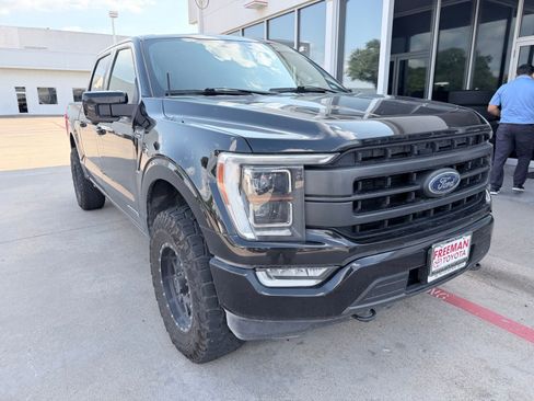 Used 2021 Ford F150 Lariat w/ Equipment Group 502A High AWD/4WD image 3