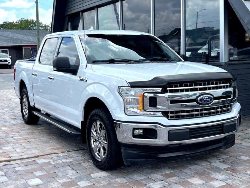 Used 2018 Ford F150 XLT w/ Equipment Group 302A Luxury RWD image 3