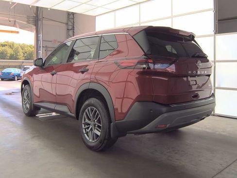 Used 2023 Nissan Rogue S AWD/4WD image 4