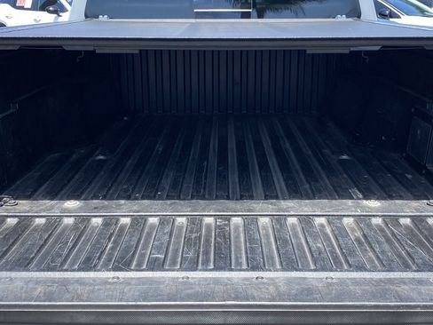 Used 2019 Toyota Tacoma TRD Off-Road AWD/4WD image 13