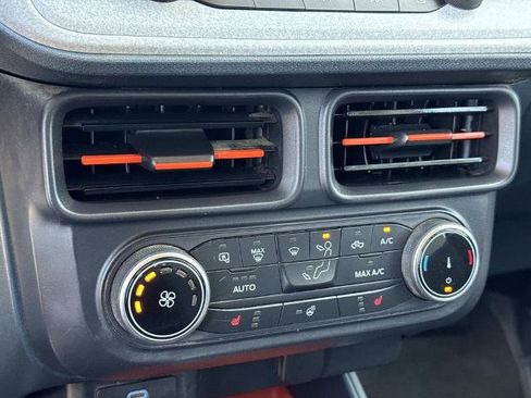 Certified 2022 Ford Maverick XLT w/ Equipment Group 300A Standard AWD/4WD image 14