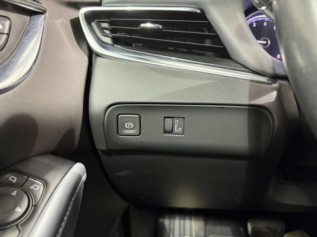 Certified 2023 Buick Enclave Essence FWD image 18