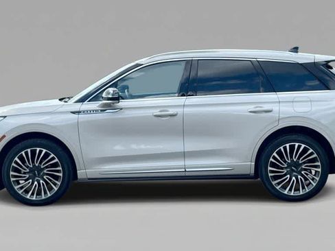 Used 2022 Lincoln Corsair Reserve w/ Equipment Group 201A AWD/4WD image 5