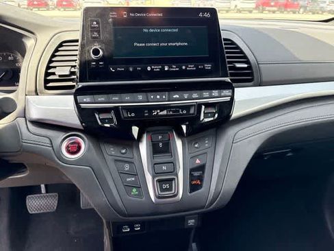 Used 2025 Honda Odyssey Sport-L image 19