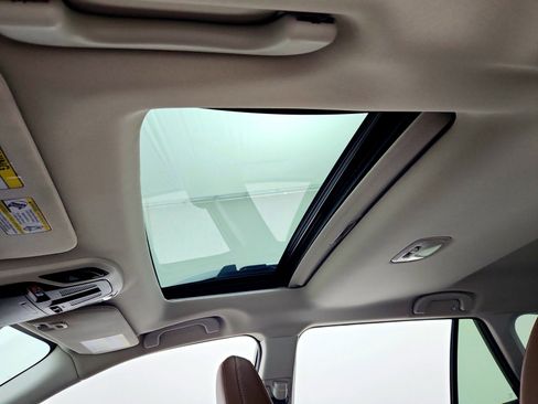 Used 2023 Subaru Outback Touring XT image 27