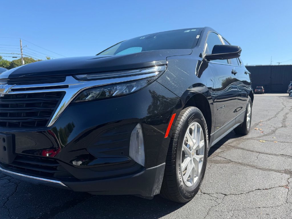 Used 2024 Chevrolet Equinox LT AWD/4WD image 23