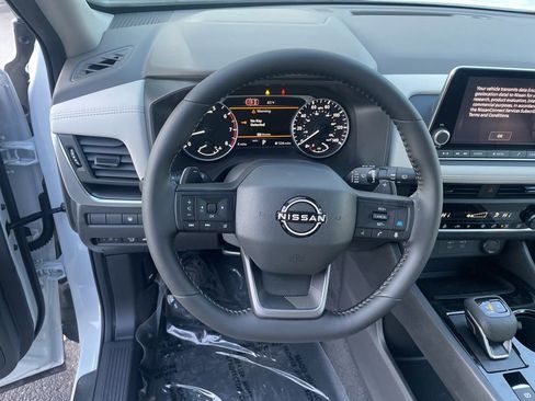 New 2026 Nissan Rogue SV image 12