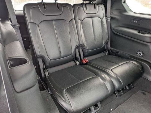 Certified 2024 Jeep Grand Cherokee L Limited w/ Luxury Tech Group II image 31