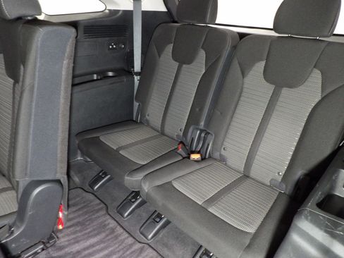 Used 2023 Kia Sorento LX FWD image 15