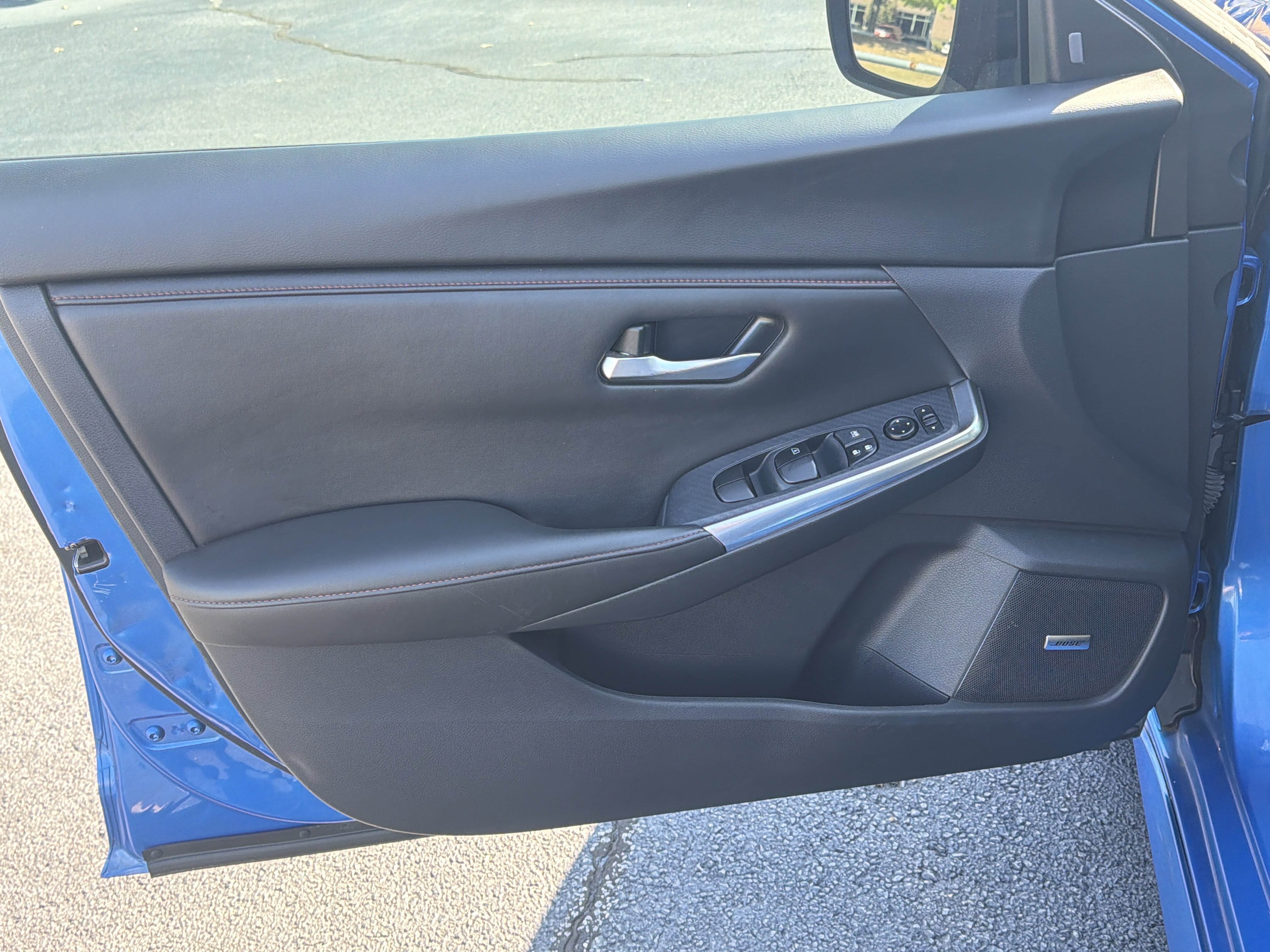 Used 2023 Nissan Sentra SR w/ SR Premium Package FWD image 22