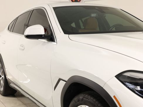 Used 2023 BMW X6 xDrive40i w/ Premium Package AWD/4WD image 38