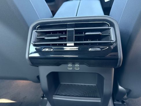 New 2026 BMW i5 M60 AWD/4WD image 17