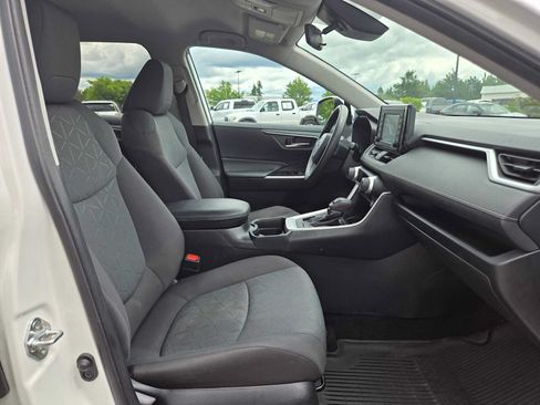 Used 2020 Toyota RAV4 XLE w/ All Weather Liner Package AWD/4WD image 14