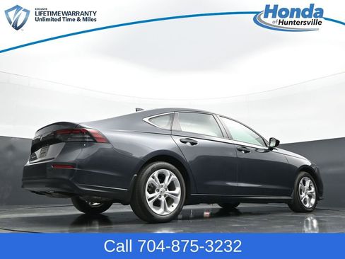 Used 2024 Honda Accord LX image 28
