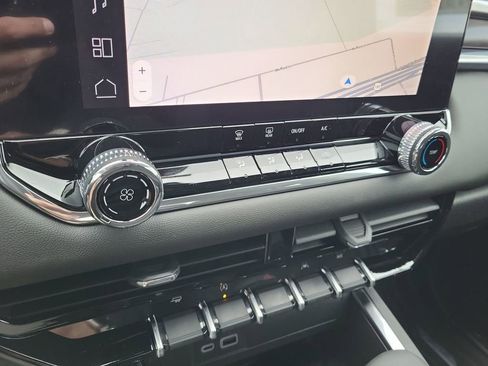 New 2026 GMC Canyon Elevation image 16