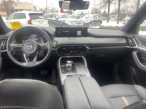 Used 2024 MAZDA CX-90 Plug-In Hybrid w/ Premium Plus image 16
