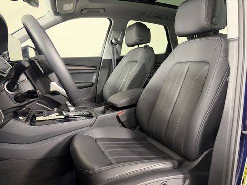 Certified 2025 Audi Q5 2.0T Premium image 18