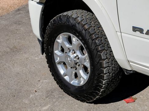 Used 2019 RAM 2500 Laramie image 62