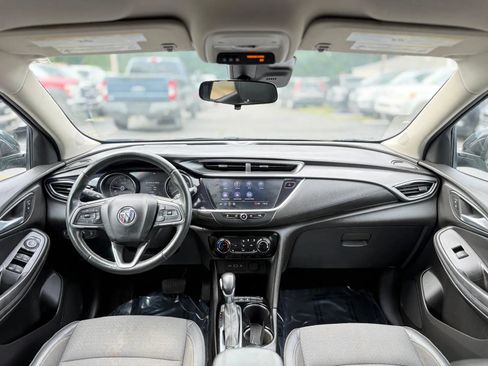 Used 2021 Buick Encore GX Preferred w/ Cold Weather Comfort Package FWD image 23