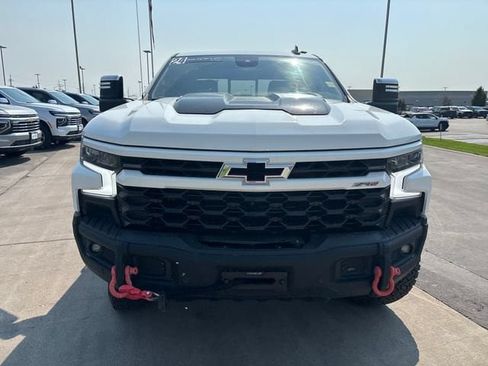 Certified 2024 Chevrolet Silverado 1500 ZR2 w/ ZR2 Bison Edition AWD/4WD image 8