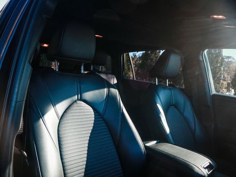 Used 2022 Toyota Highlander XSE image 33