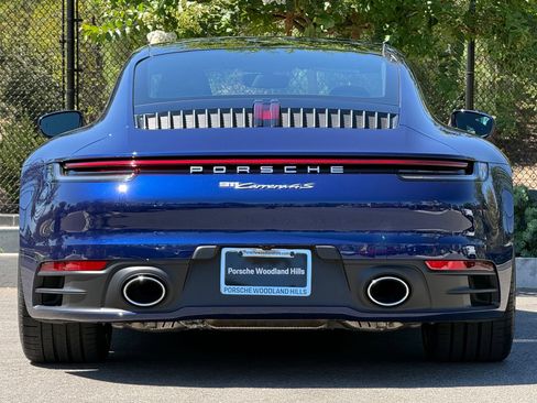 Used 2022 Porsche 911 Carrera 4S AWD/4WD image 6