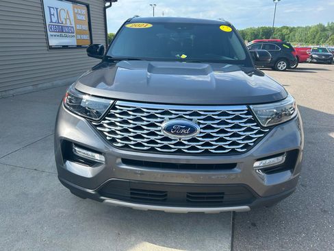 Used 2021 Ford Explorer Platinum w/ Premium Technology Package AWD/4WD image 2