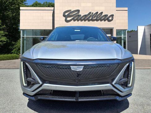 New 2026 Cadillac Lyriq V image 8