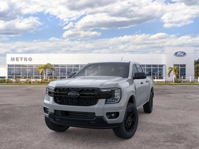 New 2026 Ford Ranger XLT w/ Black Appearance Package RWD image 2