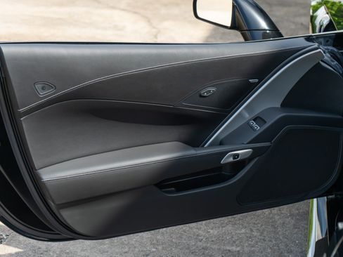 Used 2019 Chevrolet Corvette ZR1 RWD image 33