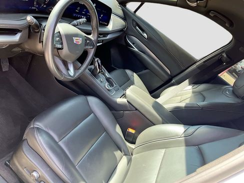 Used 2024 Cadillac XT4 Premium Luxury w/ Cold Weather Package image 20