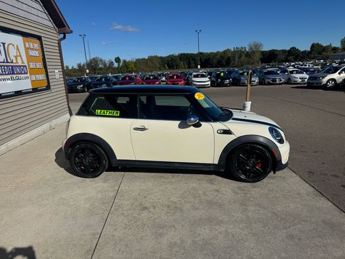Used 2012 MINI Cooper Hardtop image 4