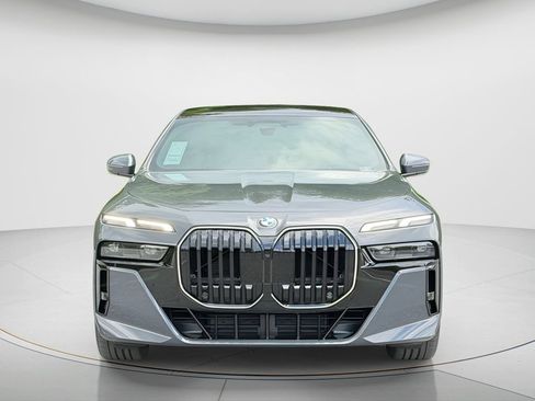 New 2026 BMW 760i xDrive AWD/4WD image 2
