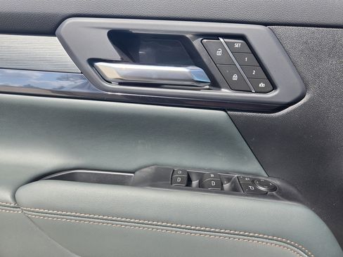 New 2026 GMC Terrain AT4 w/ Convenience Package III image 16