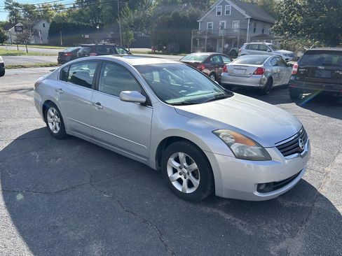 Used 2007 Nissan Altima 2.5 image 2