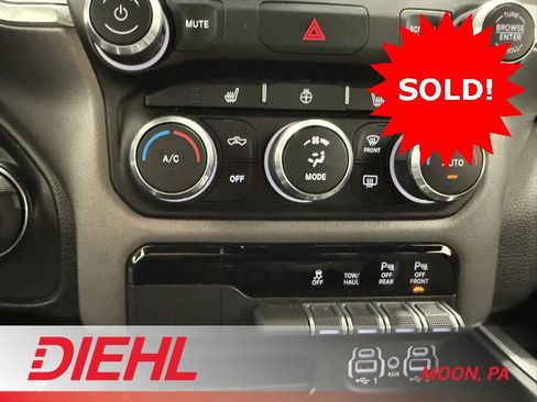 Used 2021 RAM 1500 Big Horn image 32
