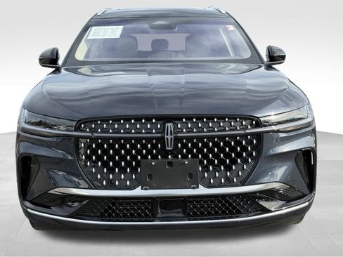 Used 2024 Lincoln Nautilus Reserve w/ Equipment Group 202A image 10