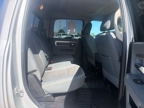 Used 2017 RAM 1500 Big Horn AWD/4WD image 29