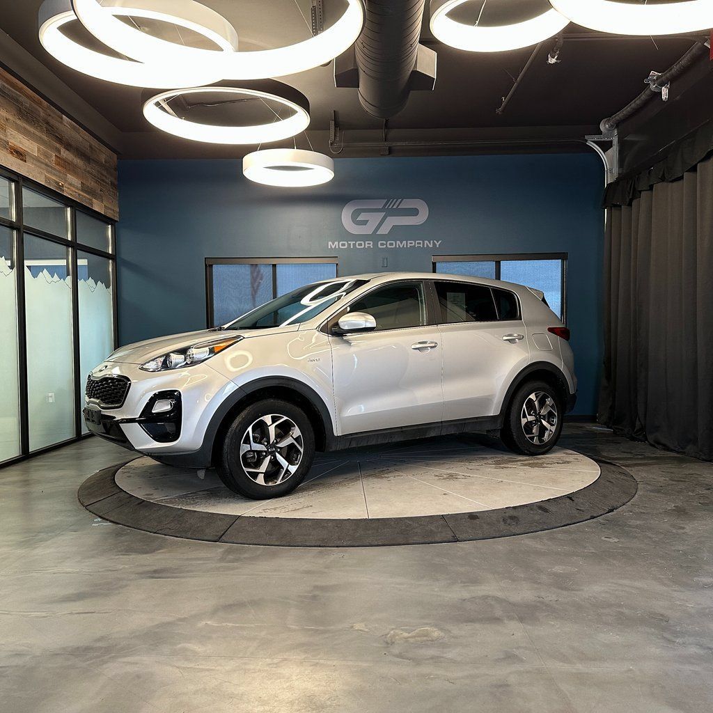 Used 2020 Kia Sportage LX AWD/4WD image 7