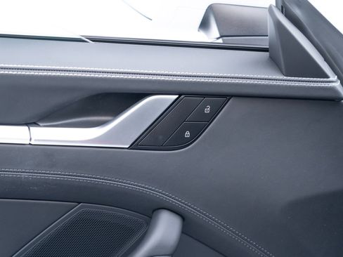 Certified 2025 Porsche 911 Turbo image 22