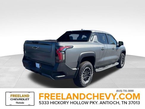 New 2026 Chevrolet Silverado EV Trail Boss w/ Premium Package image 3