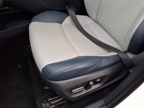 Certified 2023 Subaru Solterra Limited image 27