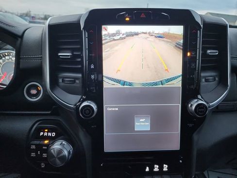 Used 2025 RAM 1500 Laramie image 27