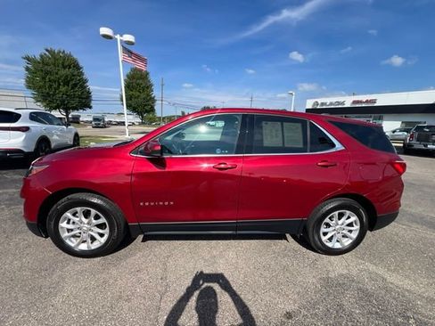 Used 2020 Chevrolet Equinox LT w/ Driver Convenience Package AWD/4WD image 8