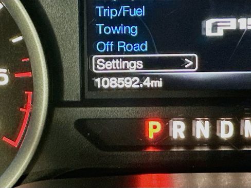 Used 2017 Ford F150 XLT w/ Equipment Group 301A Mid AWD/4WD image 14