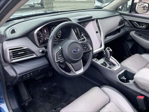 Used 2022 Subaru Outback Limited image 16