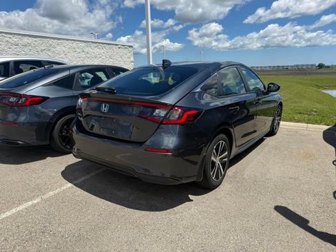 Used 2024 Honda Civic LX image 4