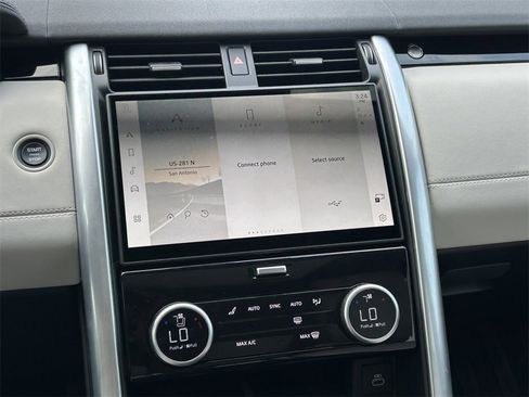 Used 2025 Land Rover Discovery S image 20