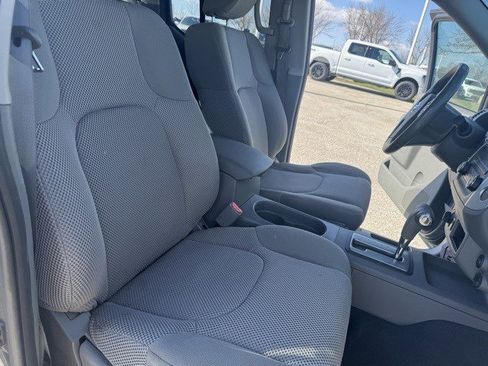 Used 2019 Nissan Frontier SV image 30