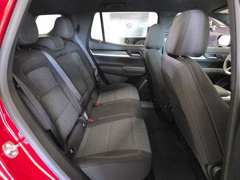 Used 2026 GMC Terrain Elevation w/ Black Edition image 13